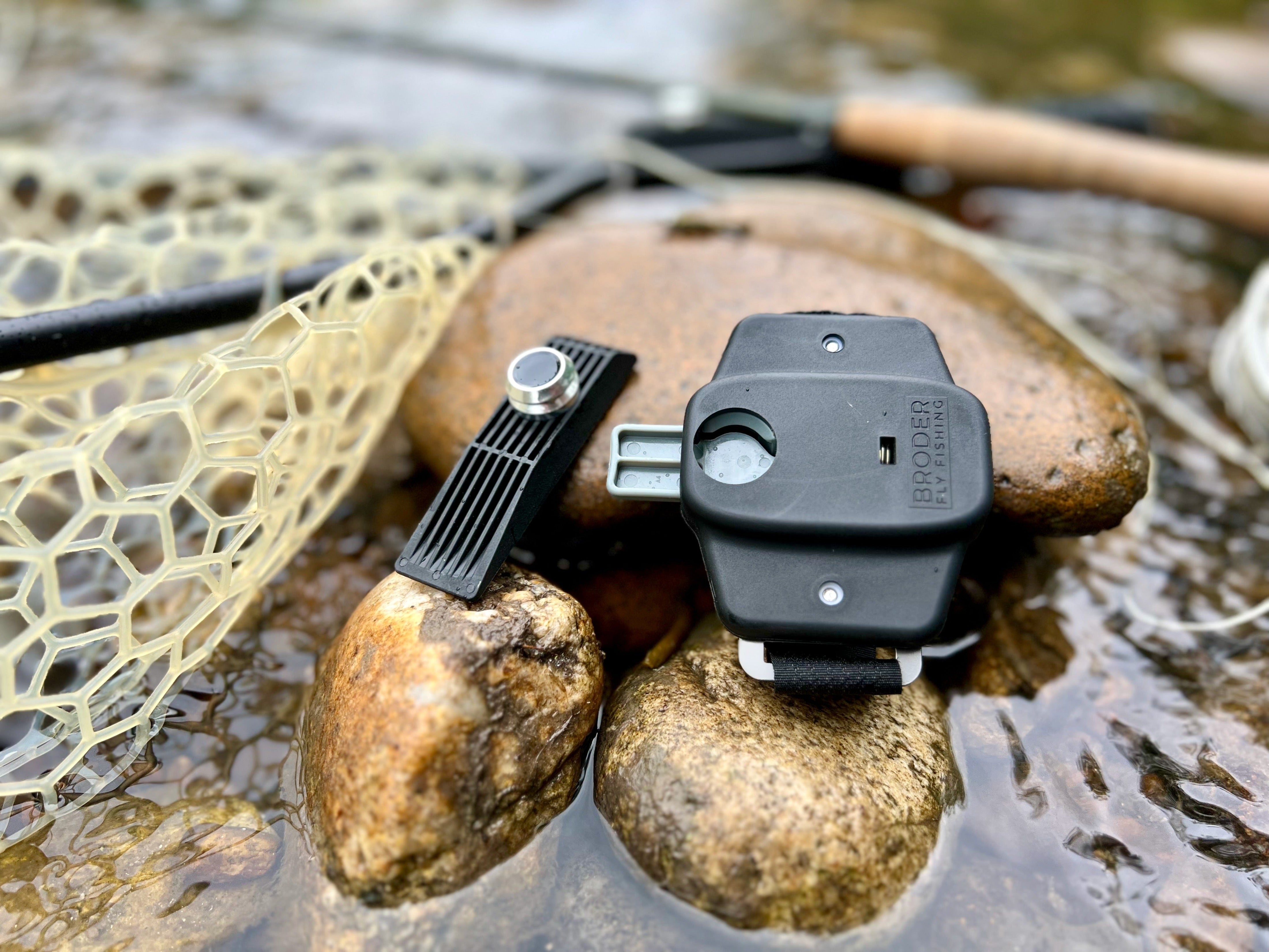 Broder Fly Fishing on Instagram: The Broder Net Clip maintains its  connection while allowing for 360 degree rotation. This means it can find a  natural position in heavy current or deeper water