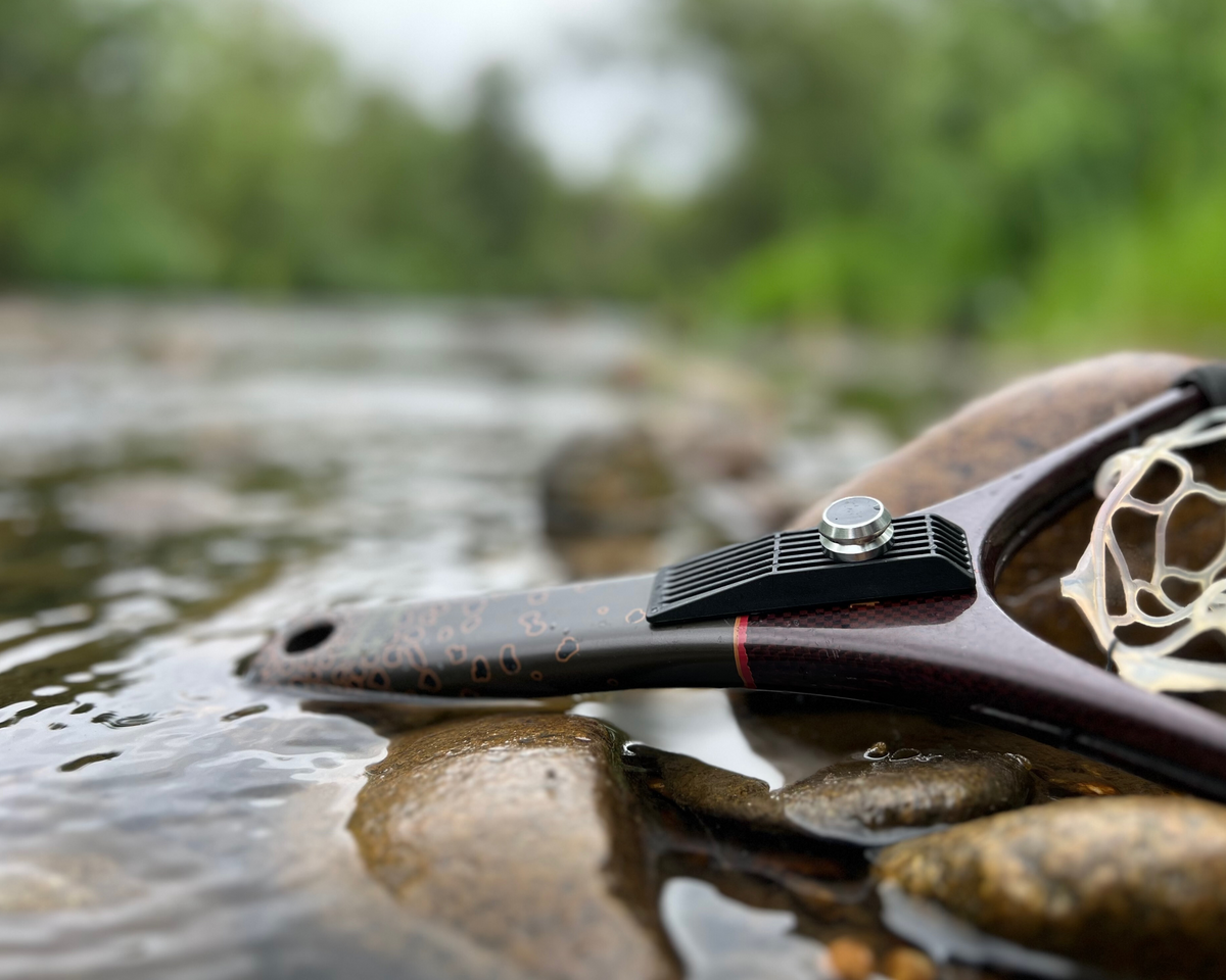 Broder Fly Fishing on Instagram: The Broder Net Clip maintains its  connection while allowing for 360 degree rotation. This means it can find a  natural position in heavy current or deeper water